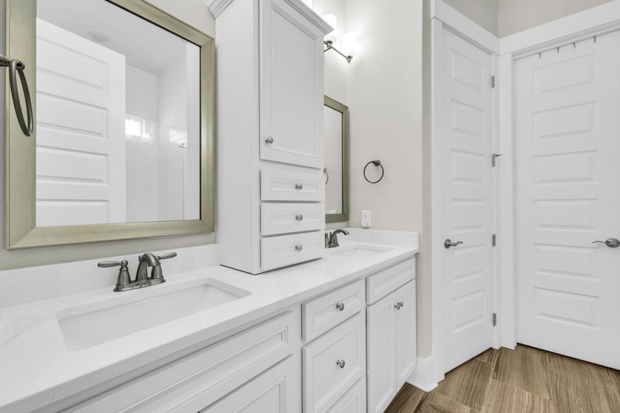 Furnished interior view inside a new home in Wando Village, Charleston (Image 35).