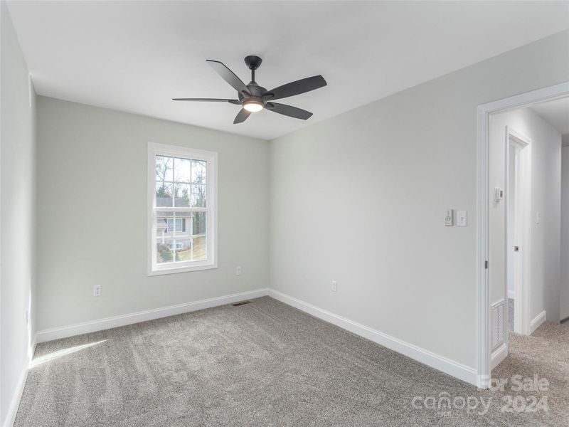 Spacious, unfurnished interior of a new home in , Asheville (Image 14).
