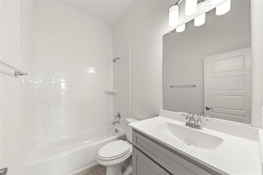 24. 332 Bay Laurel - 4TH Bath