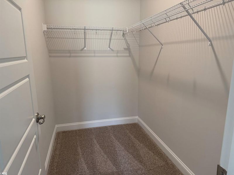 Spacious, unfurnished interior of a new home in Bracken Woods, Piedmont (Image 14). Spacious, unfurnished interior of a new home in Bracken Woods, Piedmont (Image 14).