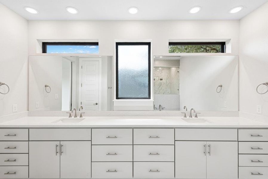 Image 34 of a home in Riverstone. Image 34 of a home in Riverstone.