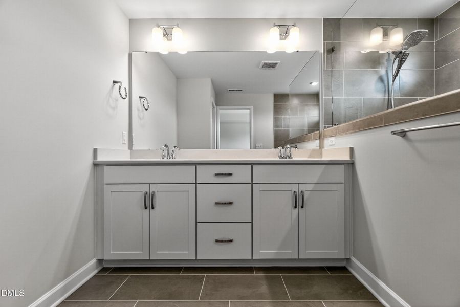 virtual-tour-153567-photo-17628923844637