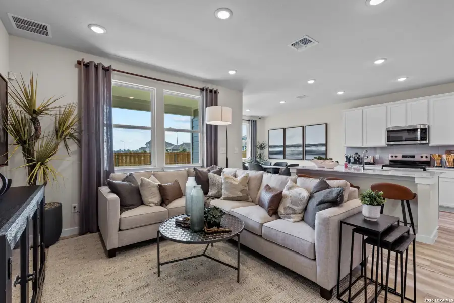 Furnished interior view inside a new home in Hiddenbrooke, Seguin (Image 33). Furnished interior view inside a new home in Hiddenbrooke, Seguin (Image 33).