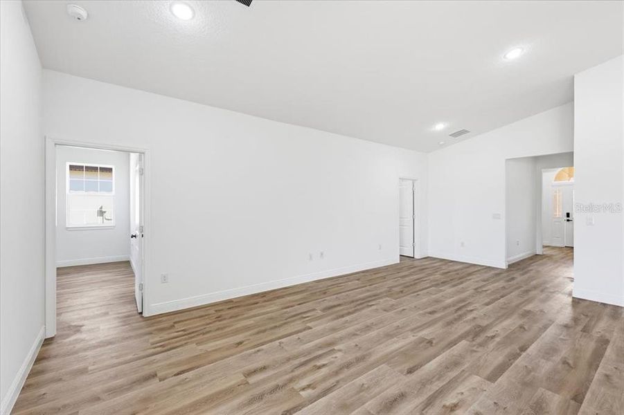 Spacious, unfurnished interior of a new home in , Haines City (Image 9). Spacious, unfurnished interior of a new home in , Haines City (Image 9).