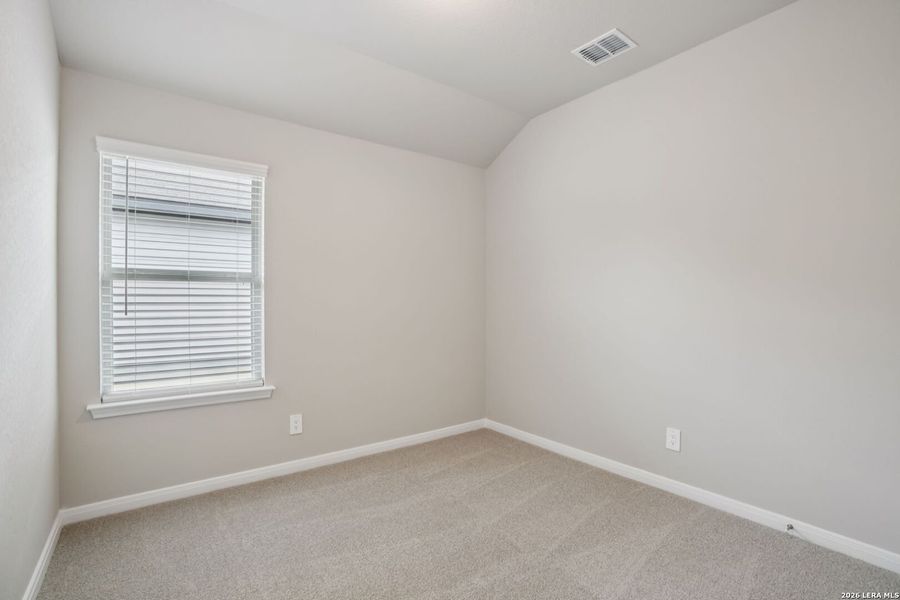 Spacious, unfurnished interior of a new home in Royal Crest, San Antonio (Image 30).