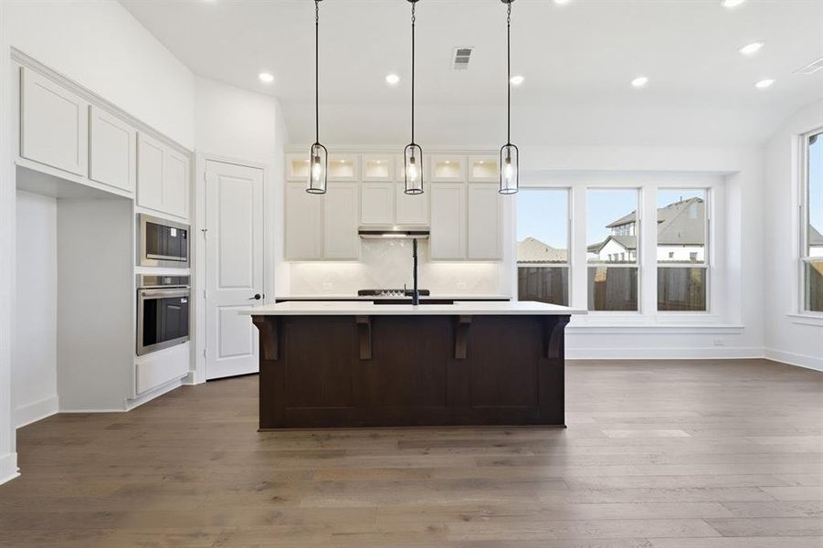 Furnished interior view inside a new home in Tavolo Park, Fort Worth (Image 6). Furnished interior view inside a new home in Tavolo Park, Fort Worth (Image 6).