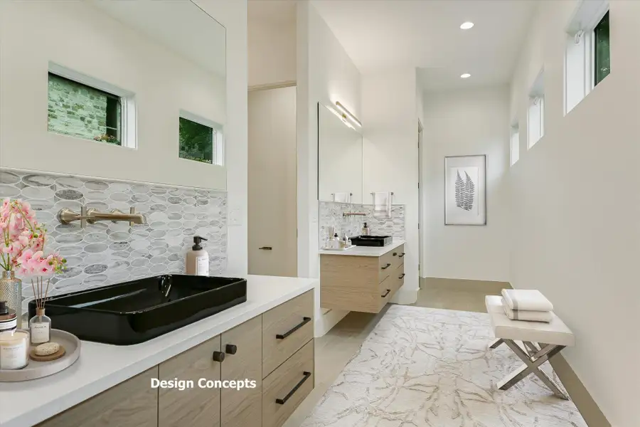 Furnished interior view inside a new home in , Horseshoe Bay (Image 15).