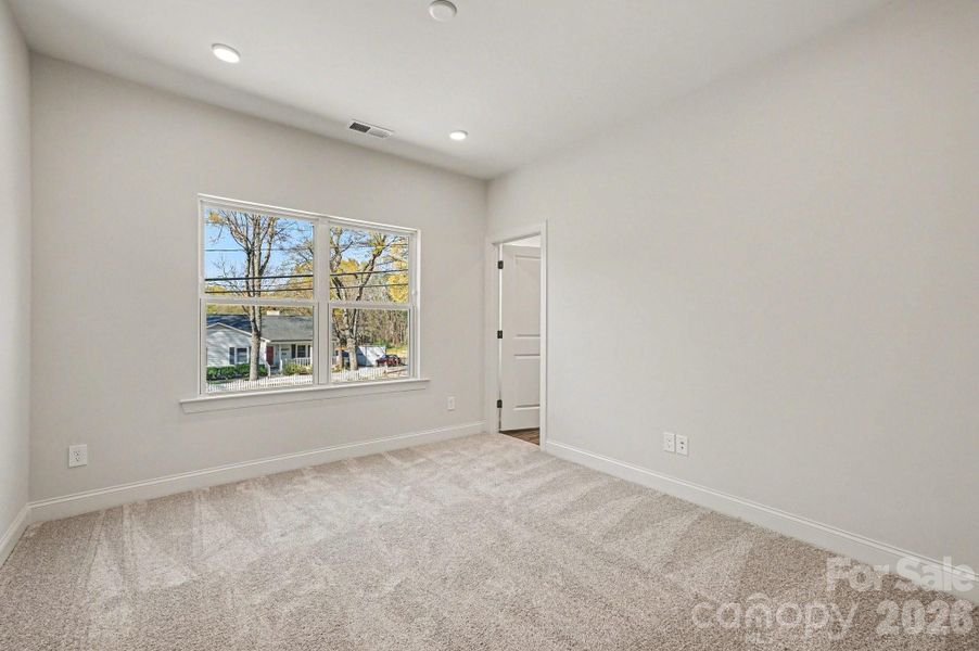 Spacious, unfurnished interior of a new home in , Mooresville (Image 17).