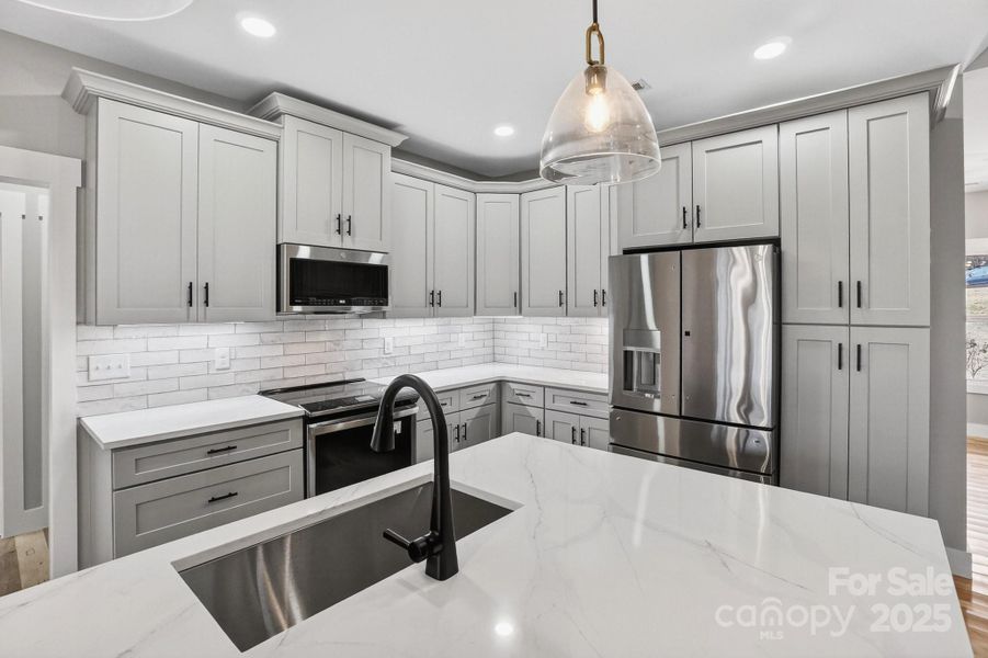 Furnished interior view inside a new home in , Statesville (Image 6).