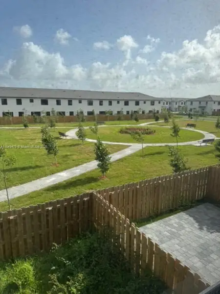 Image 6 of a home in Century Park Square.
