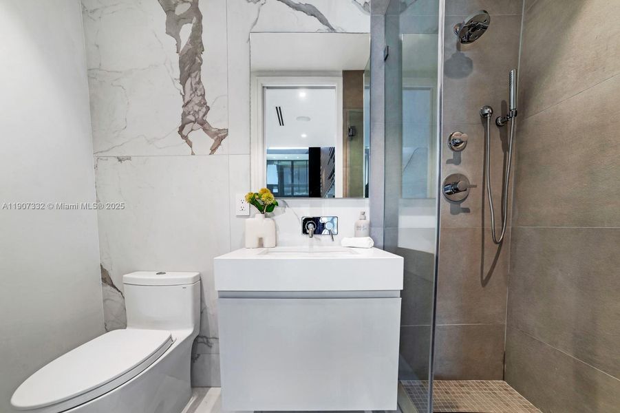 Furnished interior view inside a new home in , Miami Beach (Image 20). Furnished interior view inside a new home in , Miami Beach (Image 20).