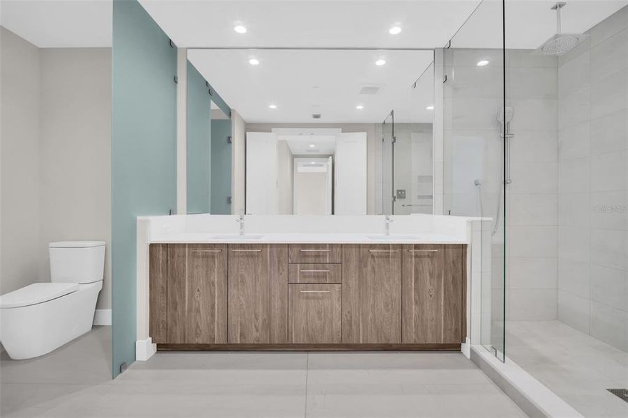 Furnished interior view inside a new home in , St. Petersburg (Image 55).