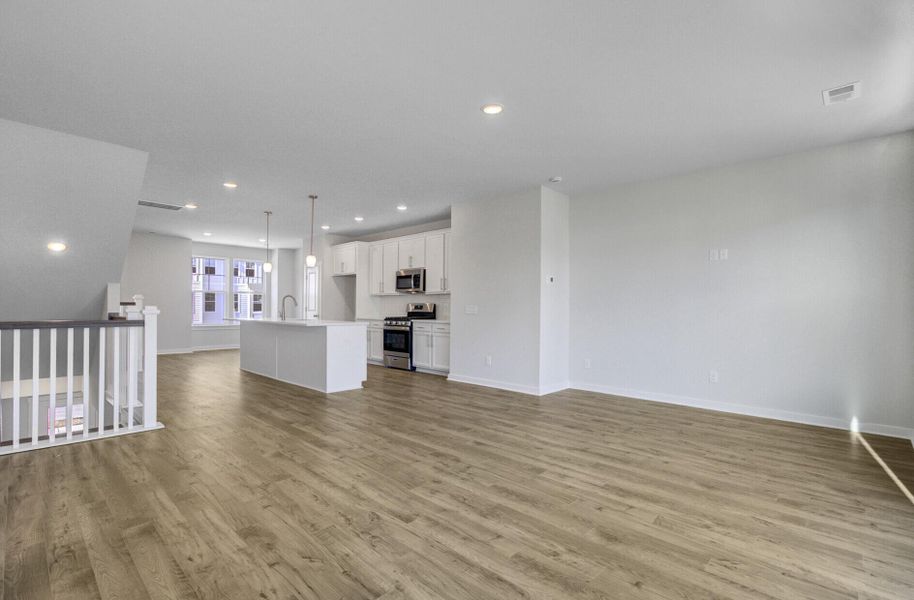 Spacious, unfurnished interior of a new home in , Johns Island (Image 31).