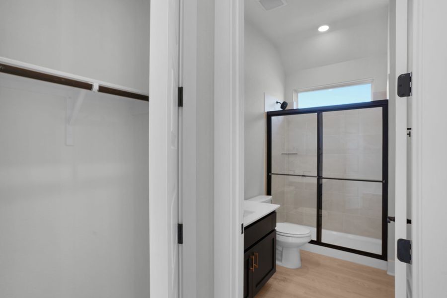 Furnished interior view inside a new home in Broken Oak, Georgetown (Image 8).