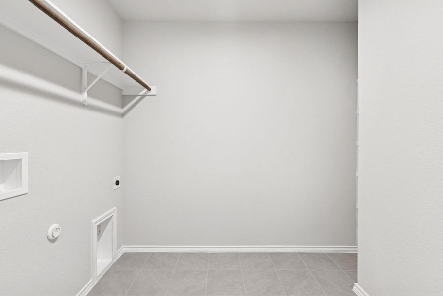 Spacious, unfurnished interior of a new home in Carillon, Manor (Image 21). Spacious, unfurnished interior of a new home in Carillon, Manor (Image 21).
