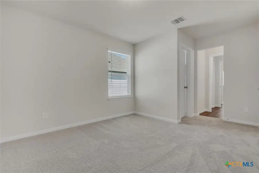 Representative unfurnished interior of a home built from the CHESEAPEAKE 3419SMR3CG by Saratoga Homes in Heritage Oaks, Killeen (Image 36). Representative unfurnished interior of a home built from the CHESEAPEAKE 3419SMR3CG by Saratoga Homes in Heritage Oaks, Killeen (Image 36).