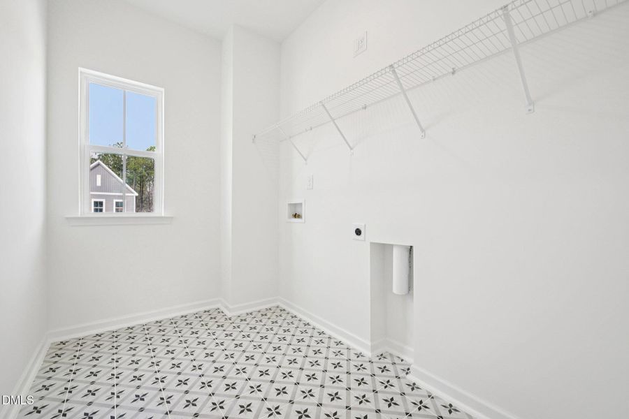 30-web-or-mls-Fetching Pl-S2403-030