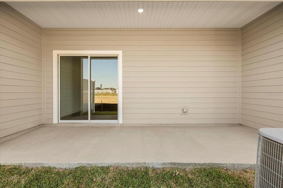 Exterior details and patio area of a home in , Ocala (Image 23).