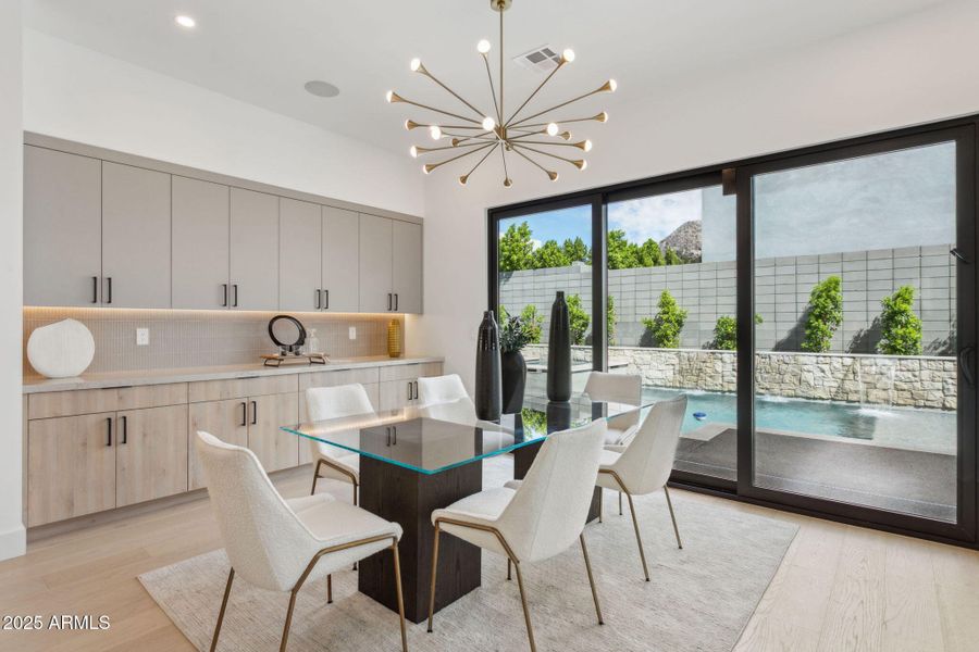 Dining area Dining area