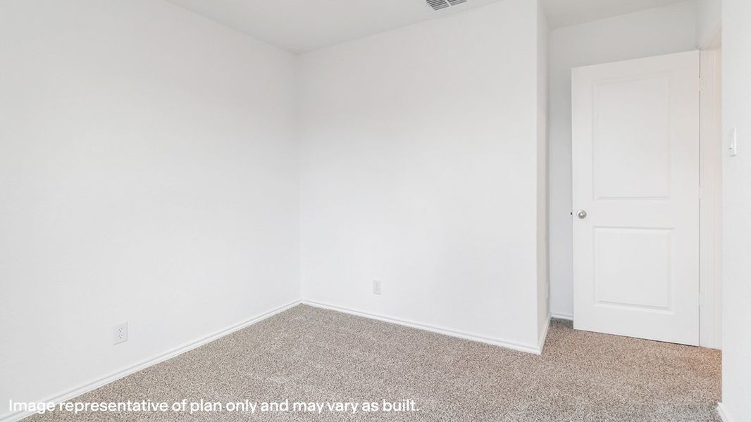 Representative unfurnished interior of a home built from the The Linnet by D.R. Horton in Blue Ridge Ranch, San Antonio (Image 20). Representative unfurnished interior of a home built from the The Linnet by D.R. Horton in Blue Ridge Ranch, San Antonio (Image 20).
