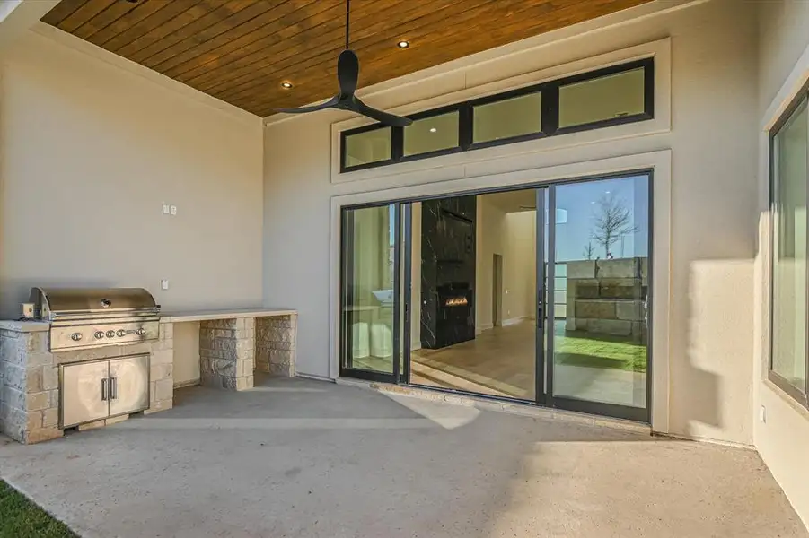 Exterior details and patio area of a home in , Horseshoe Bay (Image 23).