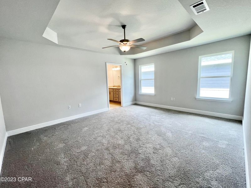 Spacious, unfurnished interior of a new home in East Bay, Panama City (Image 13).