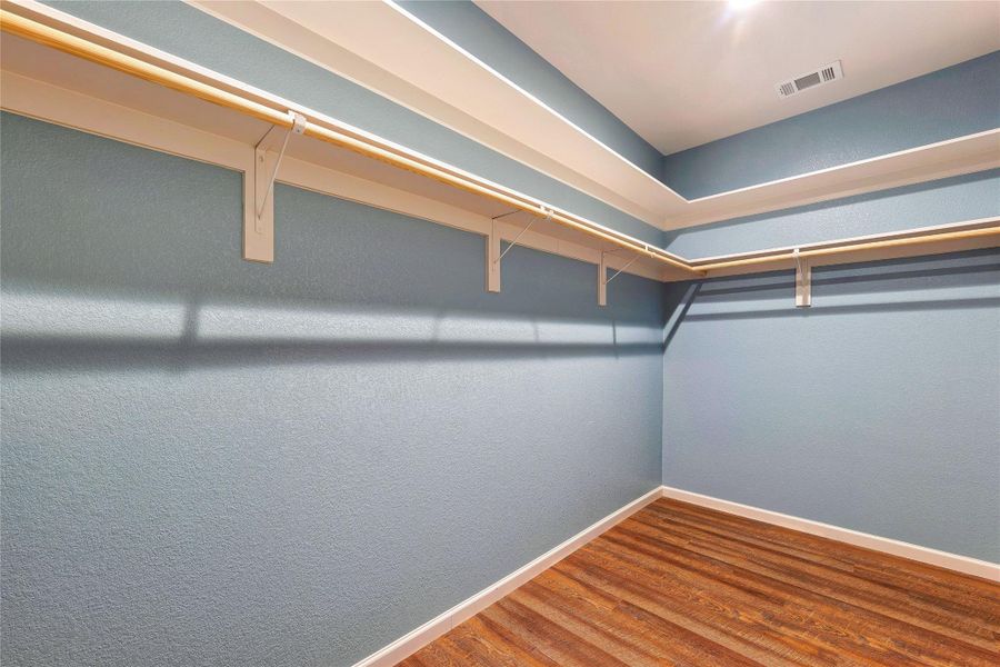 Spacious, unfurnished interior of a new home in , Liberty Hill (Image 30).