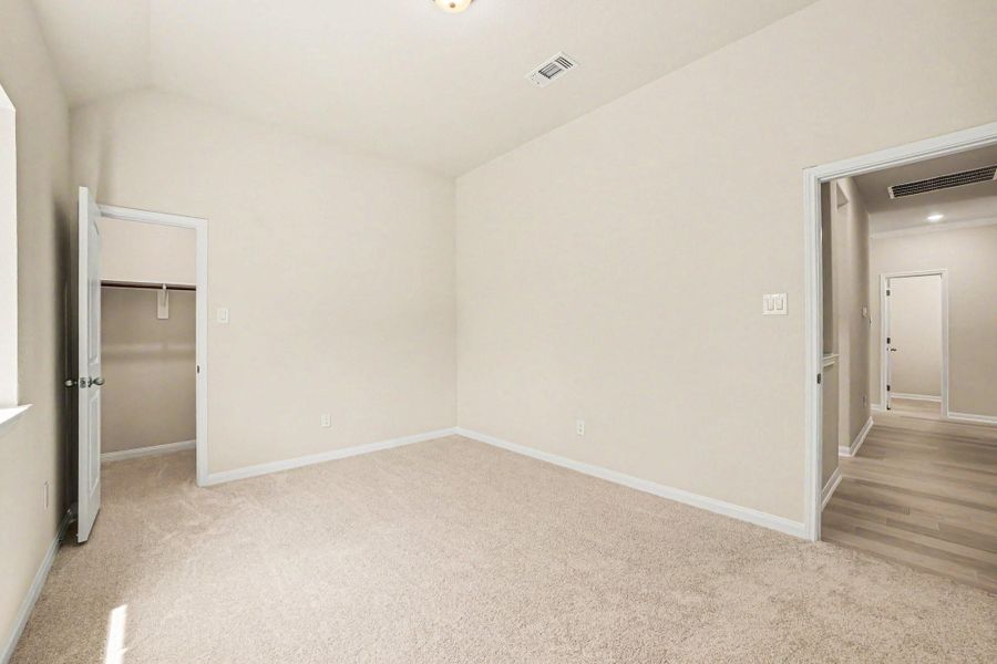 Spacious, unfurnished interior of a new home in , Bay City (Image 24). Spacious, unfurnished interior of a new home in , Bay City (Image 24).