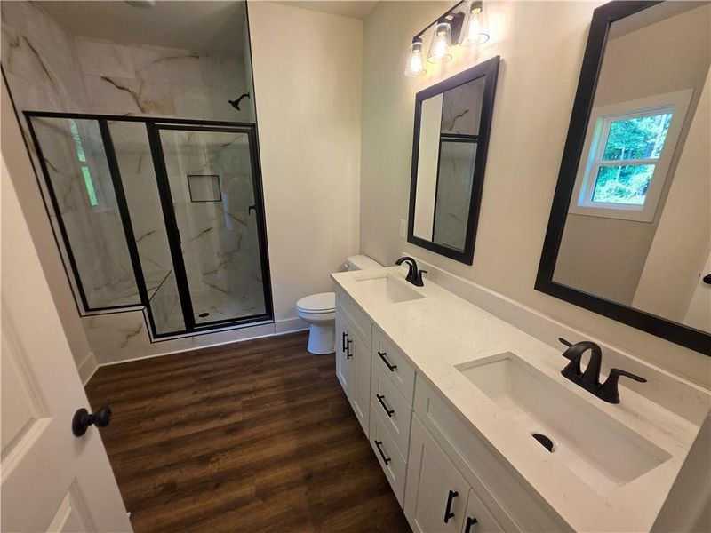 Furnished interior view inside a new home in , Dallas (Image 9).
