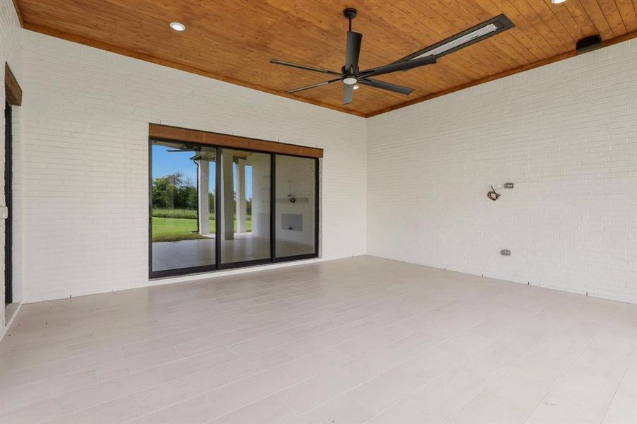 Spacious, unfurnished interior of a new home in Harper Estates, Celina (Image 37).