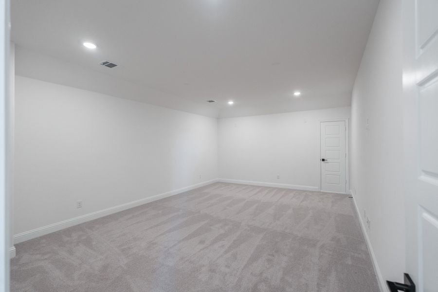 Spacious, unfurnished interior of a new home in Enclave at Legacy Hills, Celina (Image 20). Spacious, unfurnished interior of a new home in Enclave at Legacy Hills, Celina (Image 20).