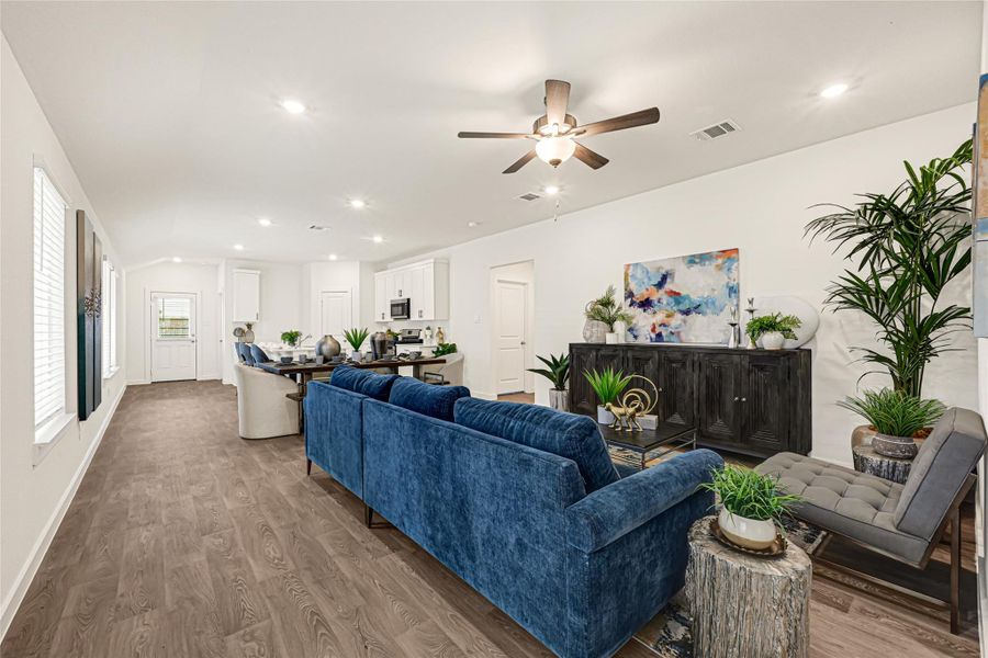 Furnished interior view inside a new home in Tamarron, Fulshear (Image 7).