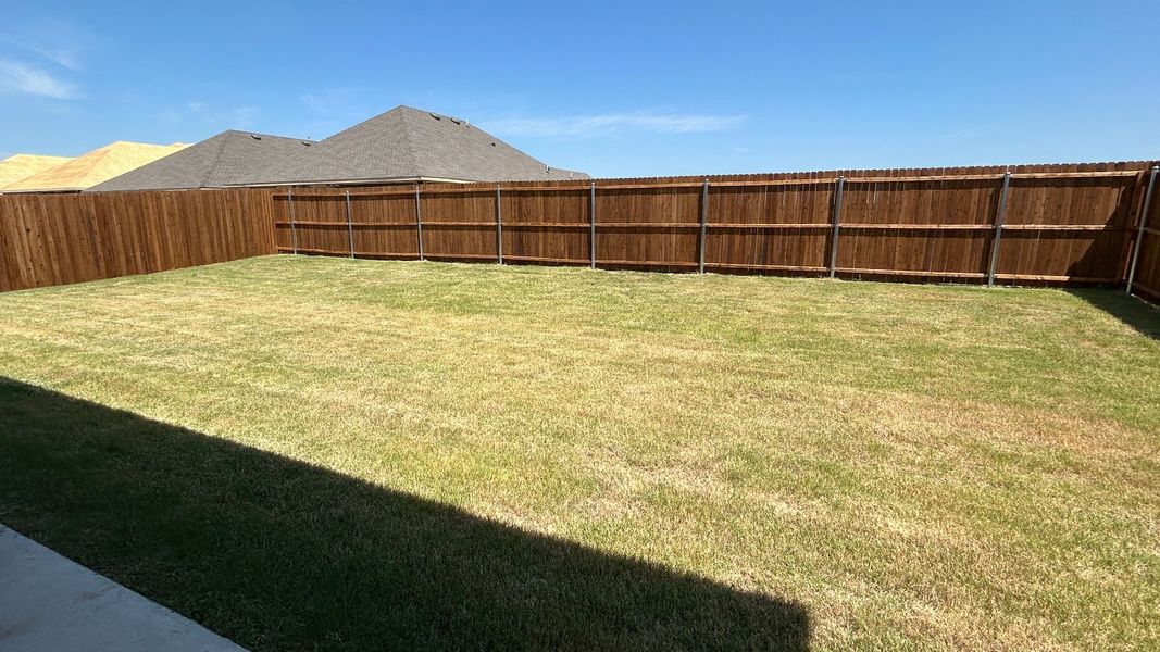 Exterior details and patio area of a home in Trailstone, Caddo Mills (Image 3).
