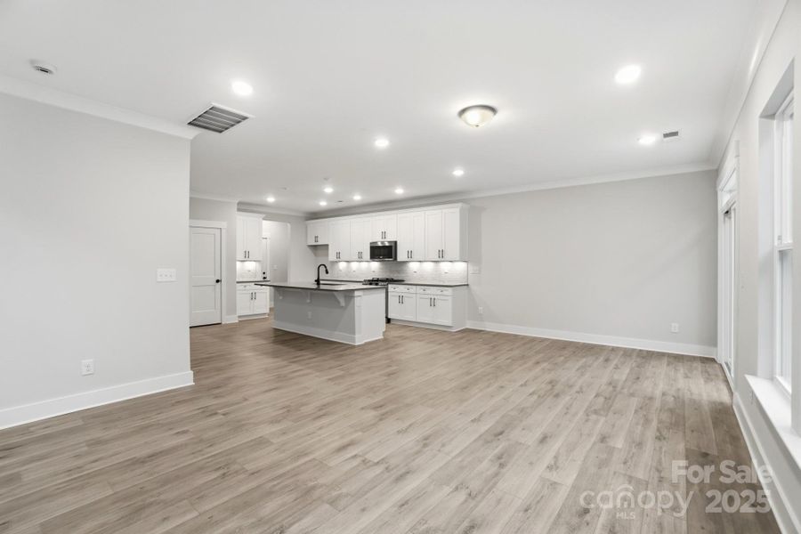 Spacious, unfurnished interior of a new home in , Waxhaw (Image 25).