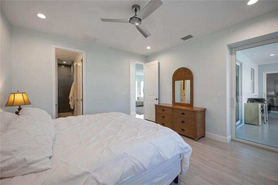 Furnished interior view inside a new home in , Port Charlotte (Image 17).