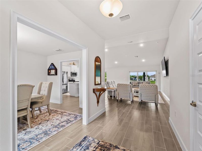 Furnished interior view inside a new home in Port Charlotte, Port Charlotte (Image 51).