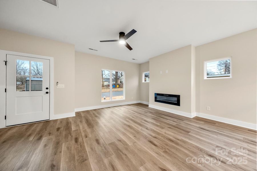 Spacious, unfurnished interior of a new home in , Salisbury (Image 11).