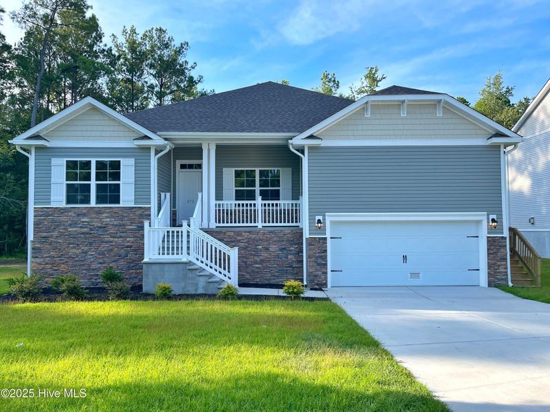 Image 25 of a home in Mill Creek Cove.