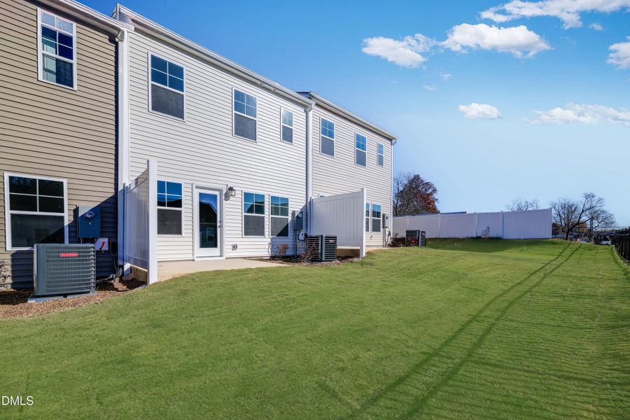 SUN_LawsonTownes_Pic_Cameron_2of2