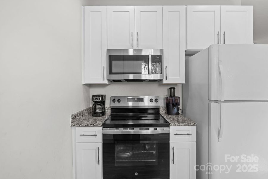 Close-up of interior finishes inside a home in , Statesville (Image 13).