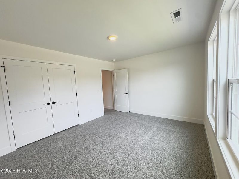 Spacious, unfurnished interior of a new home in Autumn Trail, Bolivia (Image 29).