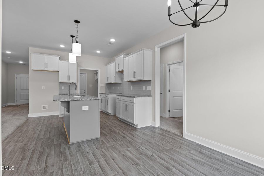 17-web-or-mls-AZ3A3590 17-web-or-mls-AZ3A3590