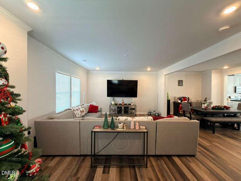 WhatsApp Image 2025-12-12 at 5.34.59 PM