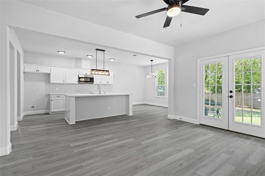 Spacious, unfurnished interior of a new home in , Dallas (Image 16).