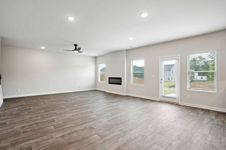 2,685sf New Home in Jackson, GA.  - Slide 5