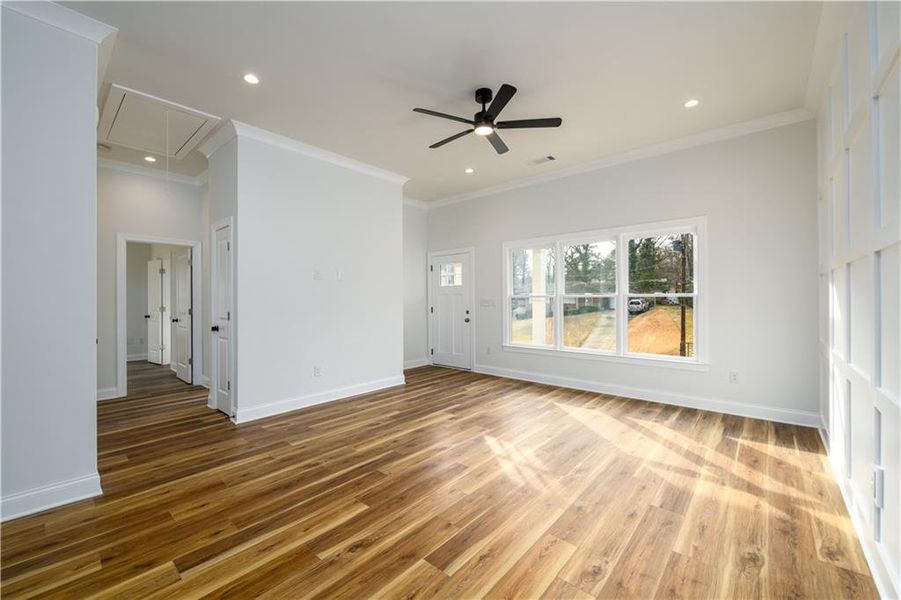 Spacious, unfurnished interior of a new home in , Atlanta (Image 25).