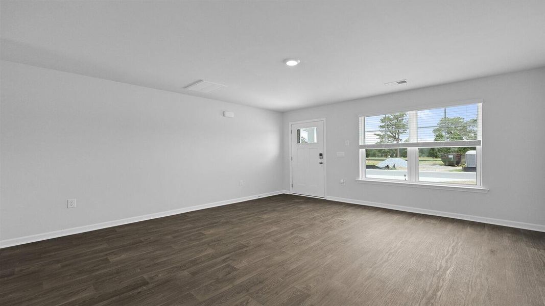 Spacious, unfurnished interior of a new home in Pineview North, Summerville (Image 31).