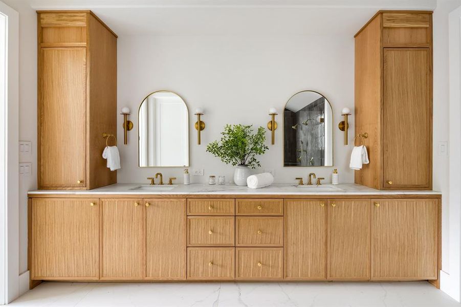 Furnished interior view inside a new home in , Dallas (Image 4).