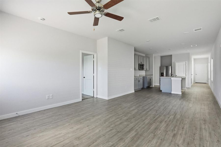 Spacious, unfurnished interior of a new home in Barrett Crossing, Crosby (Image 19).