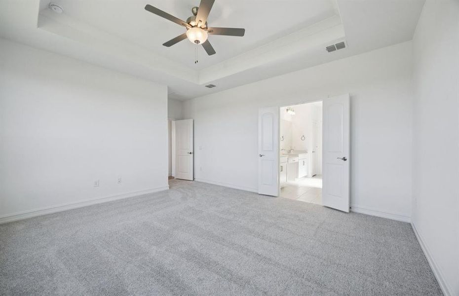 Spacious owner's suite with private bathroom Spacious owner's suite with private bathroom